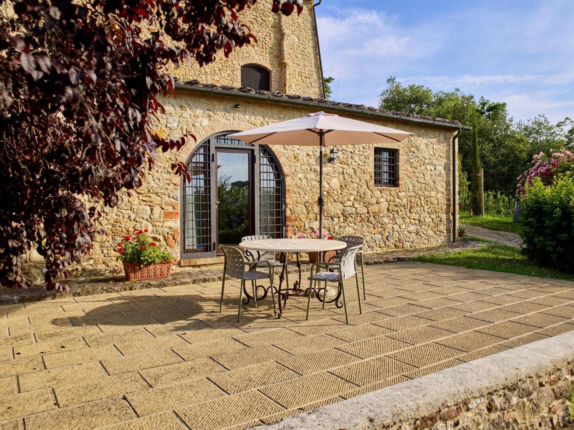 Agriturismo Podere Cortilla Вольтерра Экстерьер фото
