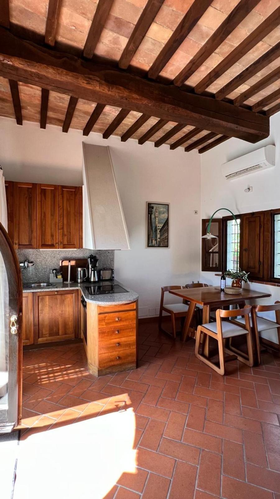 Agriturismo Podere Cortilla Вольтерра Экстерьер фото