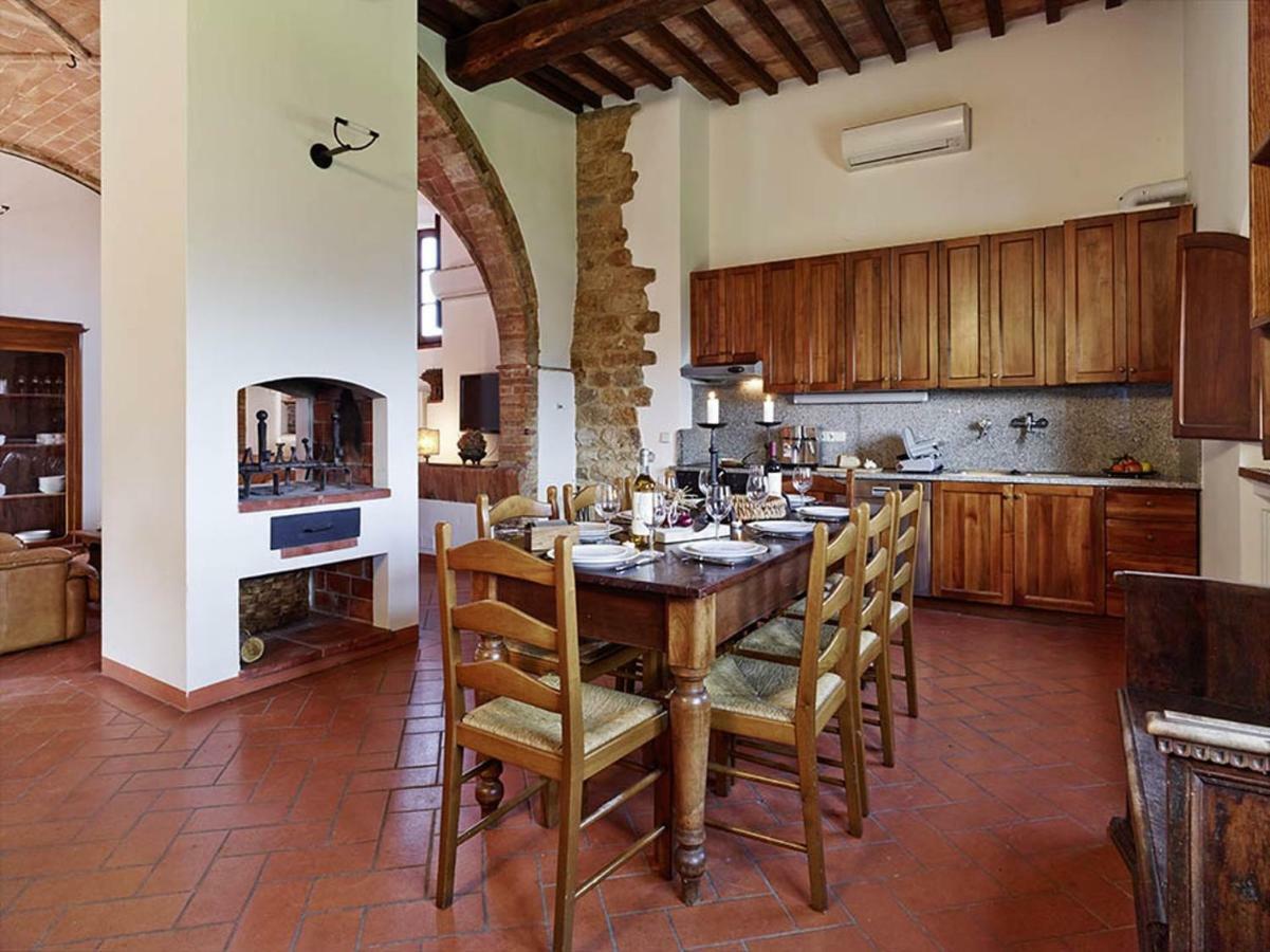Agriturismo Podere Cortilla Вольтерра Экстерьер фото